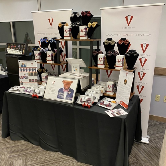 Bow Tie Handmade Mickey Mouse Comic Strip - Picture 15 of 15